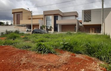 Ágio R$ 298.000,00 lote (420m²), Condomínio Fechado com área de lazer, no Grantrianon, Anápolis/Go.