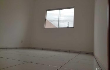 Casa 3/4 (03 quartos) – Setor dos Bandeirantes, Trindade – Goiás